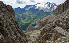 A jeges Marmolada az Olasz Alpokban