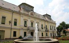 Szerbia, Versec - Püspöki palota
