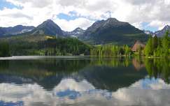 tó csorba-tó hegy szlovákia tükröződés tátra kárpátok