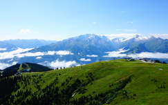 Júliusi havas hegyek az Alpokban