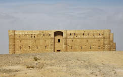 Kharanah, sivatagi kastély Jordániában
