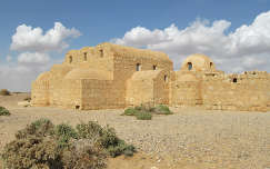 Amra, sivatagi kastély Jordániában