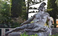 Korfu, Achilleion, a haldokló Achilleus