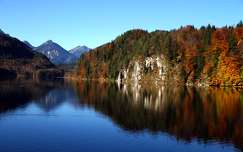hegy címlapfotó ősz tükröződés tó