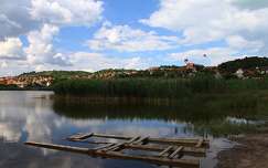 tihanyi-félsziget balaton tihanyi apátság tükröződés tó magyarország