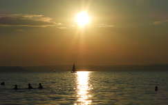 naplemente fény balaton címlapfotó tó magyarország nyár vitorlás