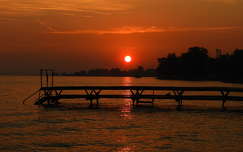 naplemente balaton címlapfotó stég és móló tó magyarország nyár