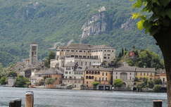 Orta tó,San Giuglio szigetével,Olaszország