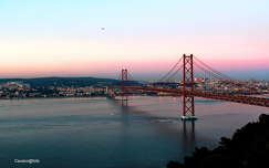 Ponte sobre o Rio Tejo