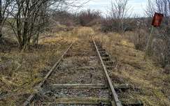 Felhagyott vasúti pálya / Báta