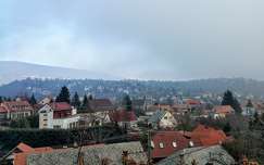 Ködpaplan Pécs felett / Györkő Zsombor