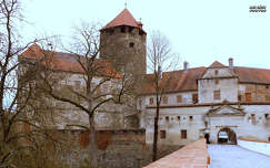 A schlainingi vár (szalónaki vár), Ausztria