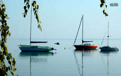Balatonalmádi, tó, csónakok, magyarország