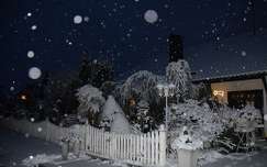 tél havazás éjszakai képek címlapfotó