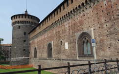 Milánó, Sforza kastély