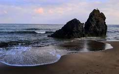 kövek és sziklák írország címlapfotó tengerpart