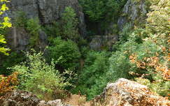 Úrkúti őskarszt Természetvédelmi terület - kövek, sziklák