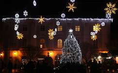 Karácsonyi fények Székesfehérváron.
