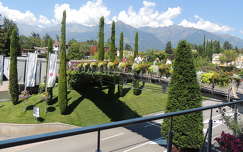 Olaszország Dél-Tirol ,Merano ,Trauttmannsdorfi kastély parkja