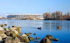 Épülő sportlétesítmény