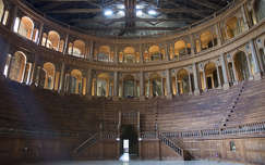 Farnese színház, Párma Olaszország