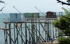 Saint-Palais-sur-Mer - Cabanes à carrelet - France