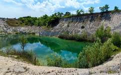 hal kövek és sziklák tó magyarország nyár