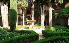Granada - Alhambra - Patio de la Lindaraja