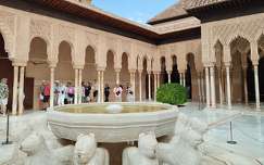 Granada - Alhambra - Patio de los Leones