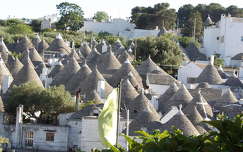 Alberobello,Olaszország ,Trullik
