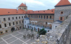Thury-vár - Várpalota