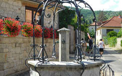 Tokaj, kút, út, muskátli