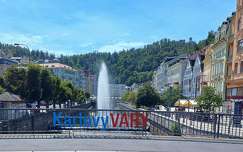 karlovy vary csehország címlapfotó szökőkút