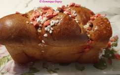 Brioche aux pralines roses