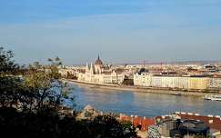 országház budapest duna magyarország folyó