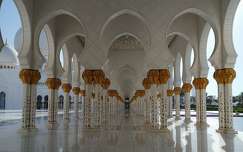 Abu Dhabi, Zájed sejk mecset