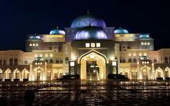 Abu Dhabi, Qasr Al Watan, azaz a „Nemzeti Palota”