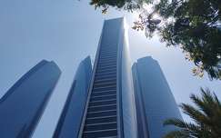 Abu Dhabi, Etihad tornyok