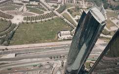 Abu Dhabi, Etihad torony, kilátás a 74. emeletről