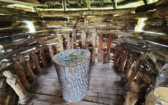 Dinnyés, Várpark, Skanzen