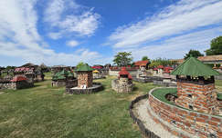 Dinnyés, Várpark, Skanzen