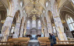 Metropolitan Cathedral of St Andrew
– a 19. századi székesegyház, Glasgow, Skócia