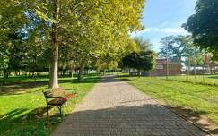 Balatonalmádi Öreg -Park