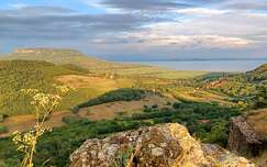 Kilátás a szigligeti várból