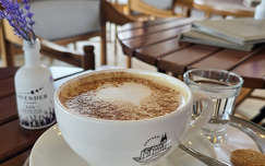Tihany, Rege, kávé