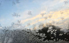 Hideg reggelre ébredtünk