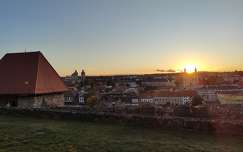 Naplemente az egri várból