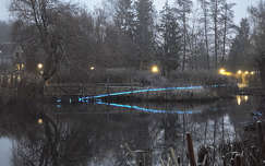 Veszprém, kékóra a Kolostorok és Kertek parkban.