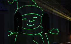 Veszprém, ünnepi dekoráció a Kolostorok és Kertek parkban.