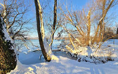 Balatonfűzfő, Balaton, Parti sétány